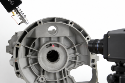 Non contact vibration measurement with LDV by MAUL-THEET